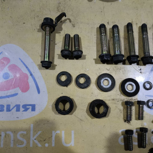 Болт подвески Honda Stepwgn RF2 R комплект REAR 52387-SX0-003/90174-SP0-003/90172-SP0-000/90170-SX0-003/90215-SB0-003/52388-SP0-000