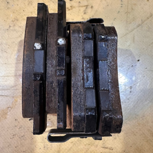 Колодки тормозные Honda Accord CM2/CL7 ОСТАТОК 70%. R 43022-SV4-G22