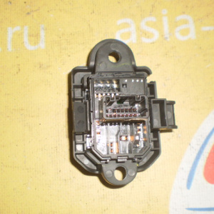 Блок управления зеркалами Nissan Teana L33