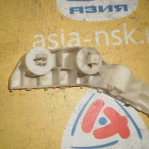 Крепление бампера Nissan Fuga Y51 перед, прав