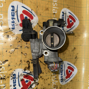 Заслонка дроссельная TOYOTA 1NZ-FE/2NZ-FE 22210-21010 JAPAN механическая 3 болта