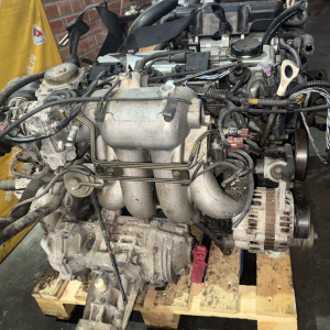 Двигатель Mitsubishi 4G64-HX2607 4WD SOHC 16VALVE Airtrek/Outlander CU4W