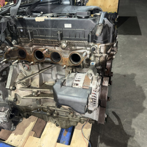 Двигатель Mazda LF-VE-863823 шуп в головке пластик БЕЗ КОНДЁРА Atenza/Mazda6 GG