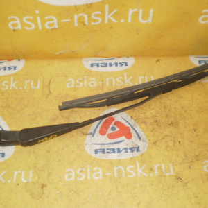 Держатель дворника Mazda Premacy CP8W R (железный)