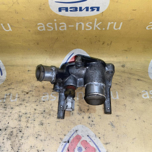 Фланец системы охлаждения Ford 1N1G8594AB, 1221325 Focus 2 CAP HWDA/HXDA '2005 1.6L фланец с датчиком