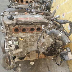 Двигатель Toyota 1AZ-FSE-5502716 форсунки зеленые( без компрессора) Voxy AZR60
