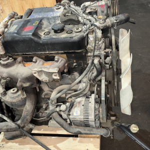 Двигатель Isuzu 4JG2-258114 4WD Elf