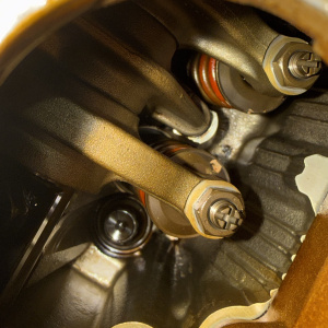 Двигатель Mitsubishi 4G69-MG2591 4WD БЕЗ КОНДЕРА Airtrek/Chariot Grandis/Outlander CU5W