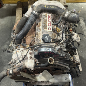 Двигатель Toyota 2C-T-0460830 Lite Ace/Town Ace CR30