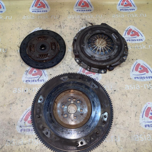 Маховик Ford FXJA Fiesta 5 CBK/JH/JD/JU '2002 1.4L 5MT B5/IB5 с корзиной и диском 96MM6375AH