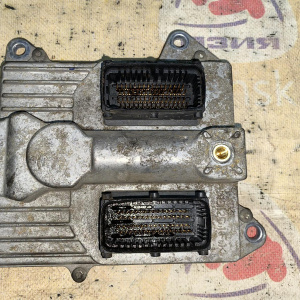 Блок управления двс Opel Zafira B A05 LCH/Z22YH '2006 Simtec 81.1 Siemens 5WK91101 55354744