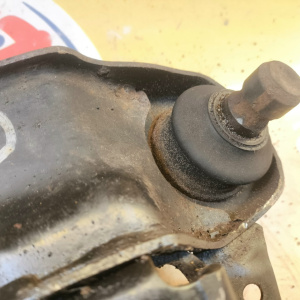 Рычаг Infiniti Z62 QX56/QX80 перед, прав н 54500-1LA0A