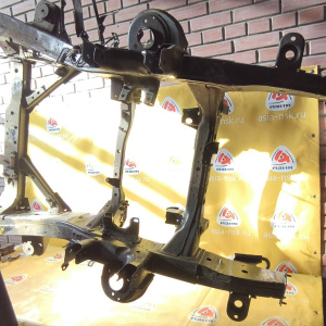 Рама Infiniti Z62 QX56/QX80 VK56VD ПЕРЕДНЯЯ ЧАСТЬ РАМЫ 50100-1LA0A