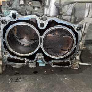 Двигатель Subaru EJ253-C381477 НЕ  VVTI  БЛОК В СБОРЕ СТУЧИТ ПЕРВЫЙ ШАТУН Legacy/Forester BP/SG9