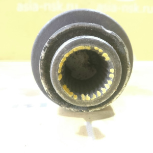 Привод Mazda CR Mazda5 LF перед, прав ВН-26/Н-28 ШЛИЦОВ(МКПП) ОБЩАЯ ДЛИНА 620мм.  ДЕФЕКТ РЕЗЬБЫ