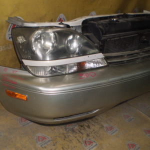 Ноускат Lexus RX300 MCU15 a/t Дефект крепления R фары ф.48-3