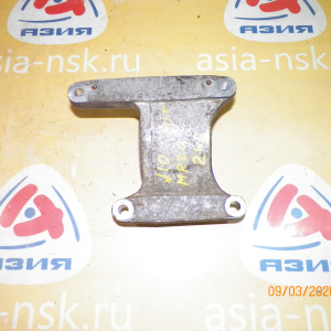 Кронштейн привода Nissan MR20 Dualis/Qashqai J10/T31 2WD m/t CVT перед, прав 39780-JD20B
