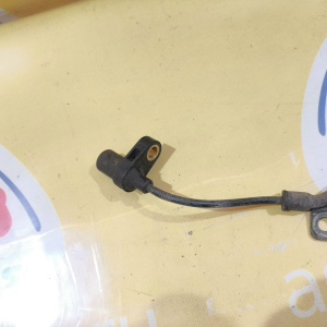 Датчик ABS Subaru Legacy BE5/BE9/BEE/BES/BH5/BH9/BHC/BHE зад, прав 27540AE040