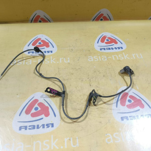 Датчик ABS Mazda Demio DW3W/DW5W перед, лев НЕТ ФИШКИ B3 D2054373X