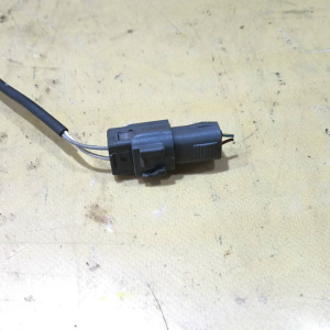 Датчик ABS Mazda Atenza GY3W/GG3S перед, лев L8-DE GJ6A4373XA