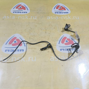 Датчик ABS Mazda Demio DW3W/DW5W перед, прав НЕТ ФИШКИ B3 D2054370X