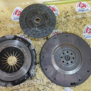 Маховик Subaru EJ205/EJ251/EJ204/EJ255 Forester SF5/SG9/BL5 m/t прямой выжим, + корзина диаметр диска 225 мм. CLUTCHPRO 15A17