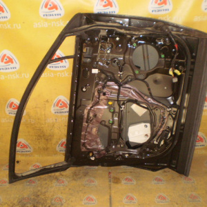 Дверь боковая Lexus NX300h AYZ15 '2014-2021 перед, лев (голая) 67002-78030