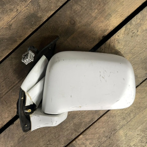 Зеркало HONDA Stepwgn RF1/2 5k дефект корпуса L
