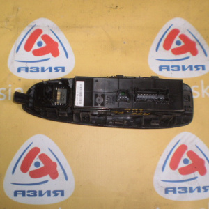 Пульт стеклоподъемника Nissan Pathfinder R52 перед, лев LHD 25401-3KA2A