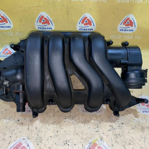 Коллектор впускной Volkswagen AXW/BLR/BLX/BVY Passat 1K1/1T1/B6/3C2 06F133210M