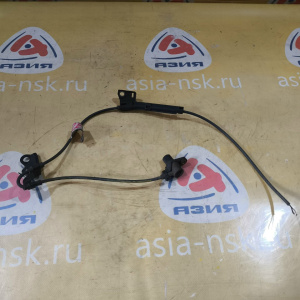 Датчик ABS Toyota Voltz/Matrix ZZE136/ZZE138 перед, прав НЕТ ФИШКИ 89542-02050