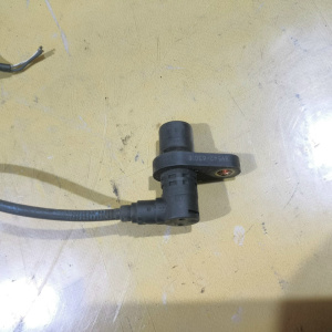 Датчик ABS Toyota Opa ACT10/ZCT10/ZCT15 перед, прав НЕТ ФИШКИ 89542-63010