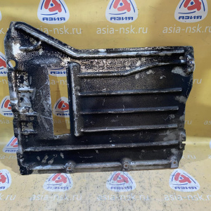 Защита акпп BMW X5 E70/E71 '2007 Облицовка днища кузова Ср 51757158386