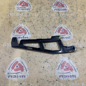 Крепление бампера BMW X5 E70 '2007 опора (дефект) зад, прав 51127185986, 51127226938