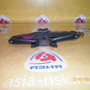 Домкрат Honda UA4/UA5/EJ1/EJ7/EN1/CD7/CD8/CE1/CF2 89310-SM1-A02 750кг.