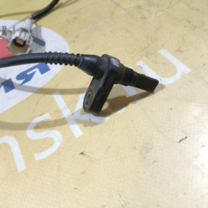 Датчик ABS Toyota Ractis/Vitz/Belta/ist KSP90/NCP100/NCP110/NCP115/NCP91/NCP95/SCP100/SCP90/SCP92 перед, прав ОБРЕЗАНА ФИШКА 89542-52030