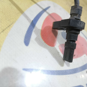 Датчик ABS Toyota Corolla/Auris/Blade/Mark X ZRE151 перед, прав 89542-12080