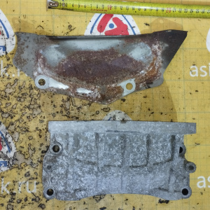 Кожух маховика Mitsubishi MD332398 + MR910375 Space Star DG3A 4G18 2WD m/t крышка, ( металл ) + кронштейн ( алюминий ) JB3-244 / F5MR1