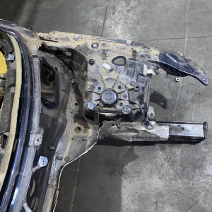 Лонжерон Audi A7 C7/4GA '2011 Правый руль, передняя часть авто в сборе. LX5R
