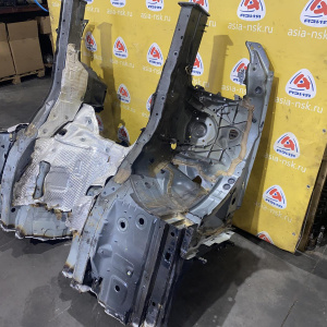 Лонжерон Audi A7 C7/4GA '2011 Правый руль, передняя часть авто в сборе. LX5R