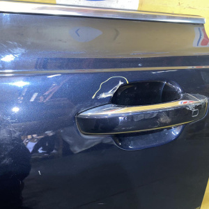 Дверь боковая Audi A7 C7/4GA '2011 перед, лев LX5R в сборе, вмятинки