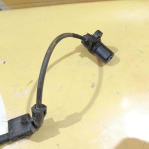 Датчик ABS Toyota Corolla/Sprinter/Corolla Ceres/Sprinter Marino/Corolla Levin/Sprinter Trueno AE100/AE110 зад, прав 89545-12040