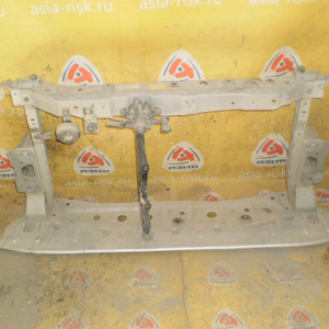 Рамка радиатора Toyota Passo Sette M502E '2008-2012 53205-B1040