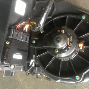 Печка Subaru BH5 Legacy '2000-2002 в сборе 72210-AE210