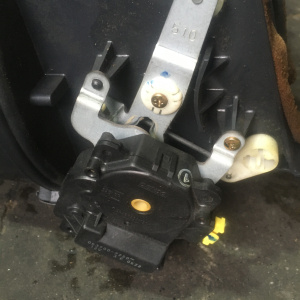 Печка Subaru BH5 Legacy '2000-2002 в сборе 72210-AE210