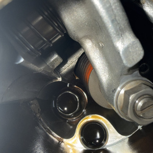 Двигатель Honda D16A-9026775 БЕЗ  ТРАМБЛЕРА И КОМПРЕССОРА КОНДЕРА HR-V GH3-