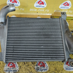 Интеркулер Nissan PNT30 X-Trail SR20-VET 144618H600 / 144618H605 / 144618H60A + 1448321U01