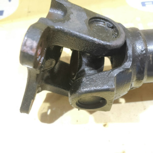 Кардан MITSUBISHI V97W Pajero/Montero 6G74 F a/t ДЕФЕКТ ЛЬНИКА MR580388