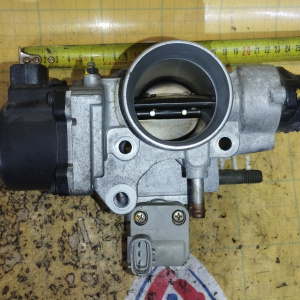 Заслонка дроссельная Toyota 3S-FE Carina ED ST202/ST203 '09.1993-06.1996 22030-74040 + 89632-20010 a/t трамбл 4 болта ДЕФЕКТ ОДНОГО ДАТЧИКА ПОЛОЖЕНИЯ