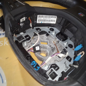Руль BMW 5-Series F10 '2011 M Sport кожа чёрная, с Airbag 32306783827 32337844103